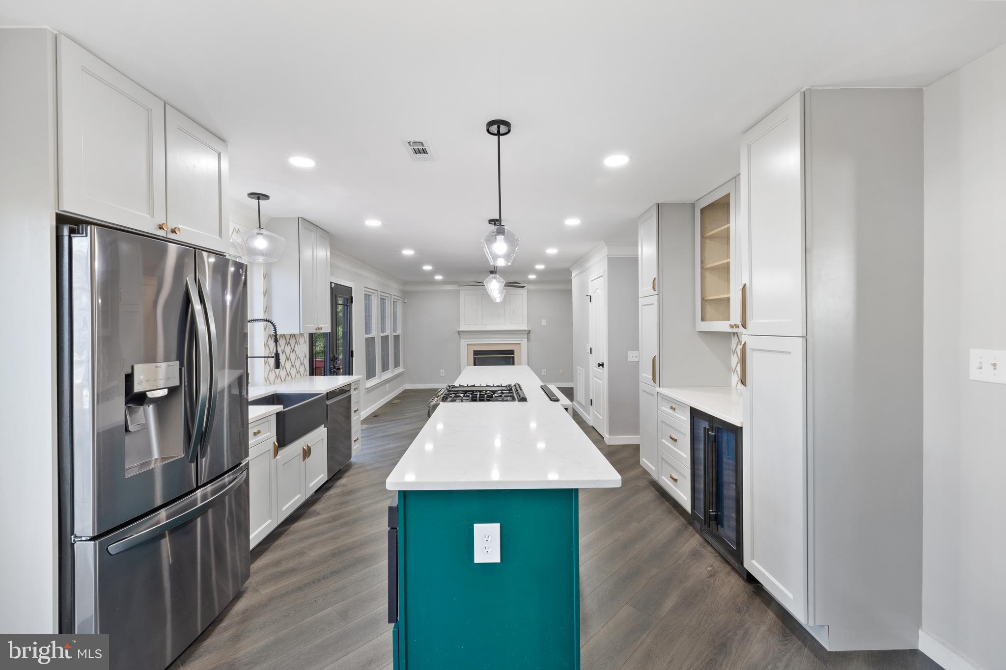 KINGSVIEW SUB - Residential Lease