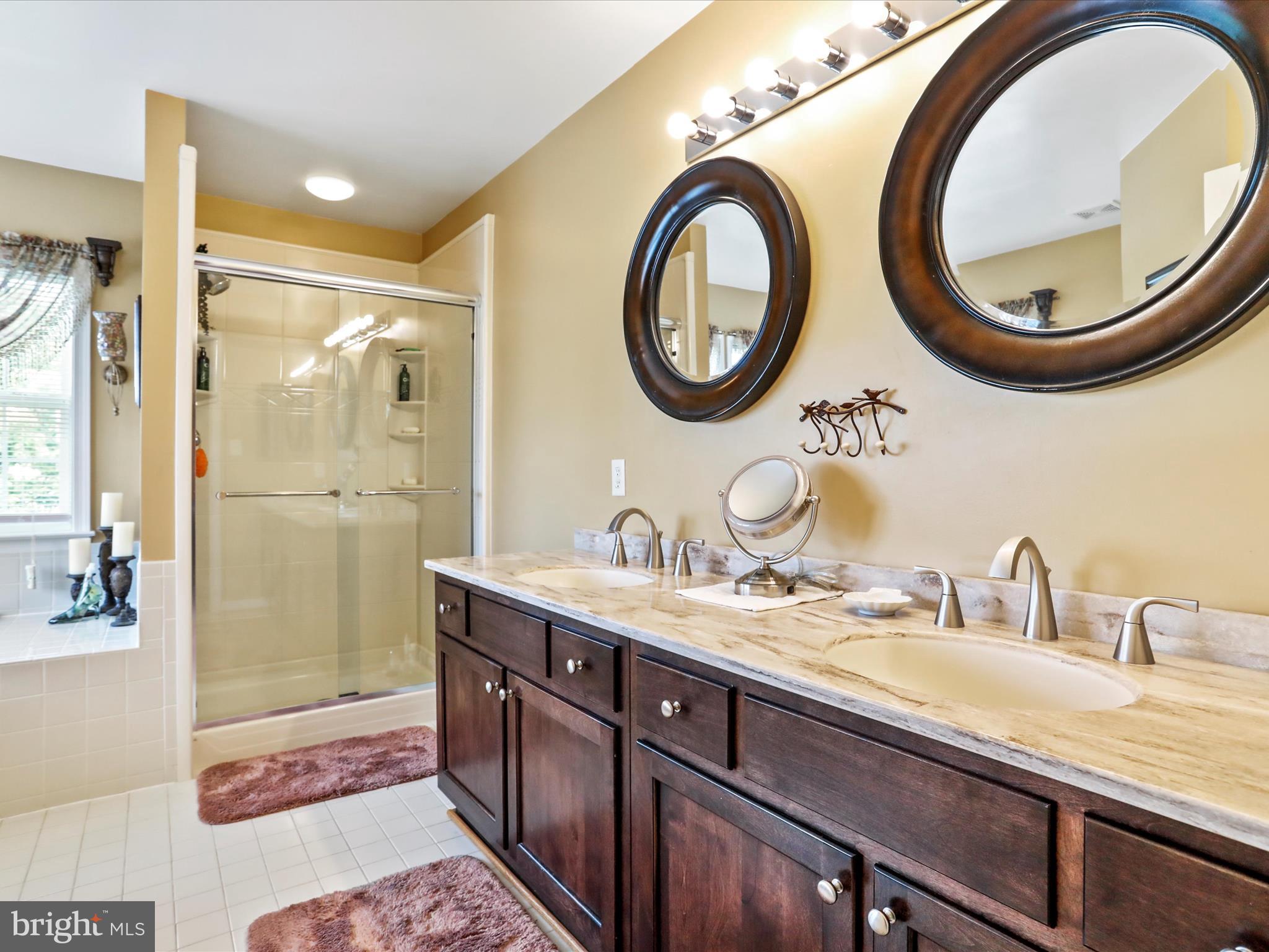 STONEBRIDGE - Residential