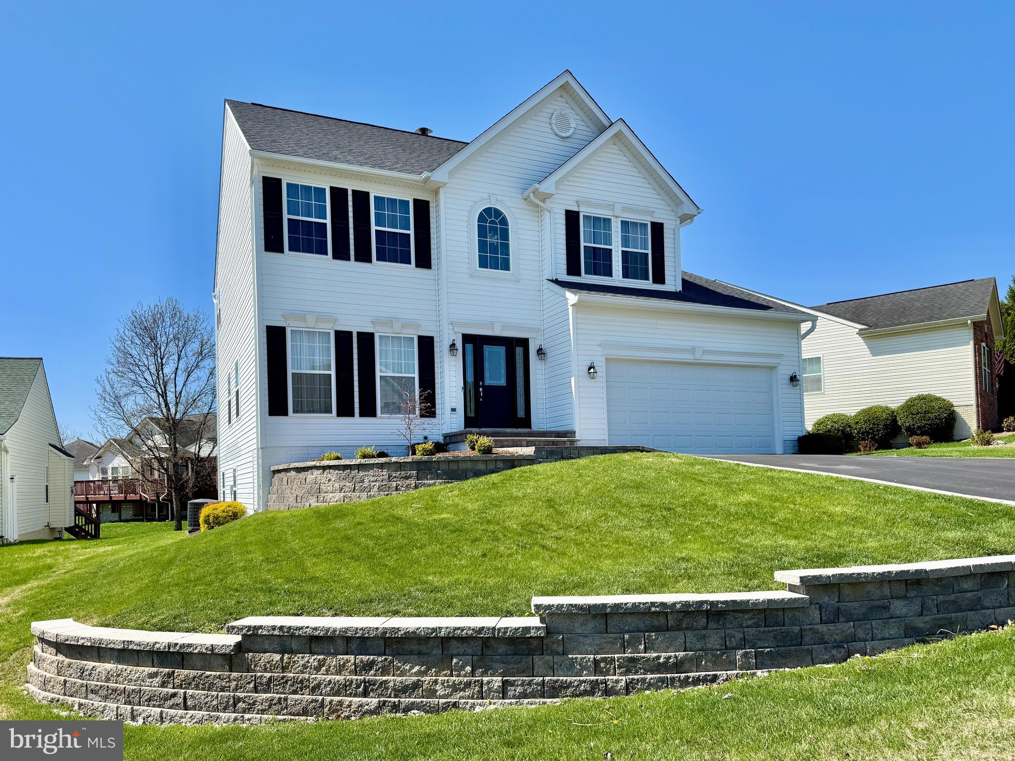 STONEBRIDGE - Residential