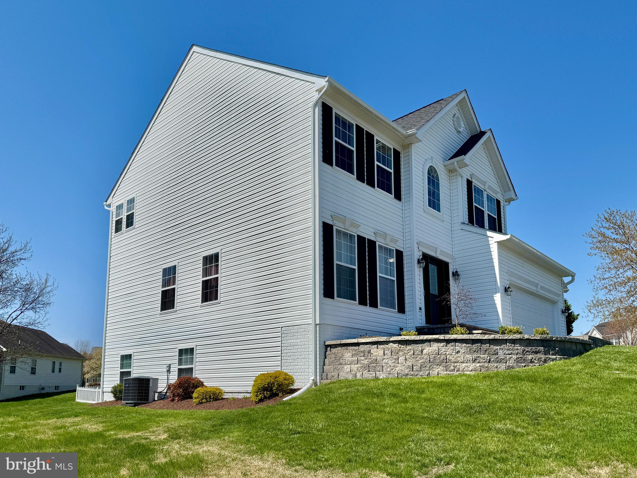 STONEBRIDGE - Residential