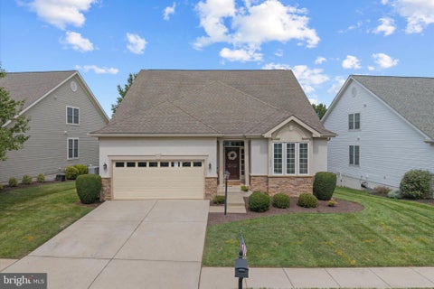 Photo of 13972 Real Quite Court, GAINESVILLE, VA 20155 (MLS # VAPW2130316)