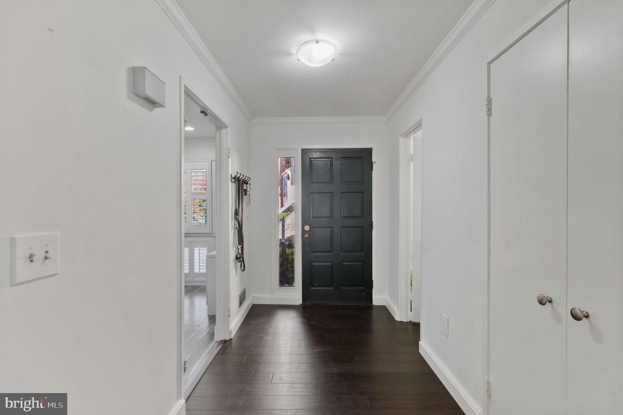 35 VALERIAN COURT