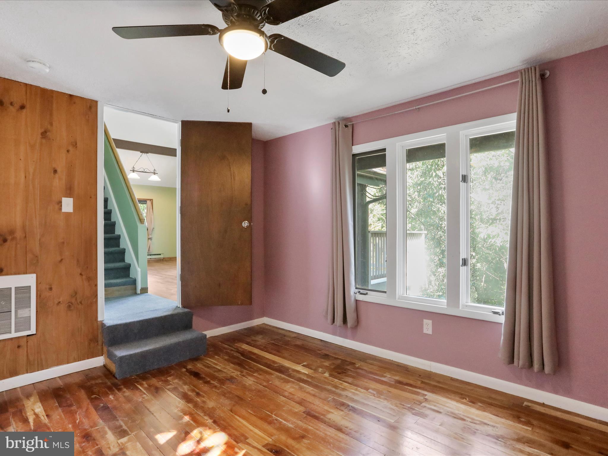 GLENWOOD FOREST - Residential