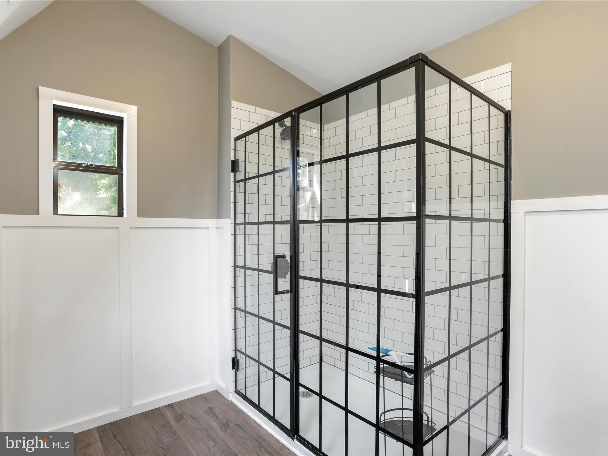 GLENWOOD FOREST - Residential