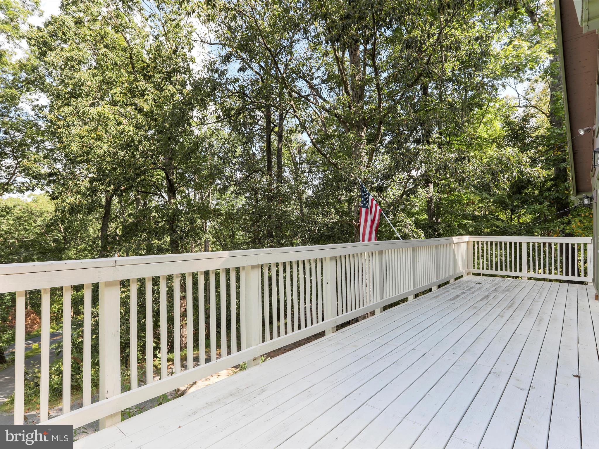 GLENWOOD FOREST - Residential