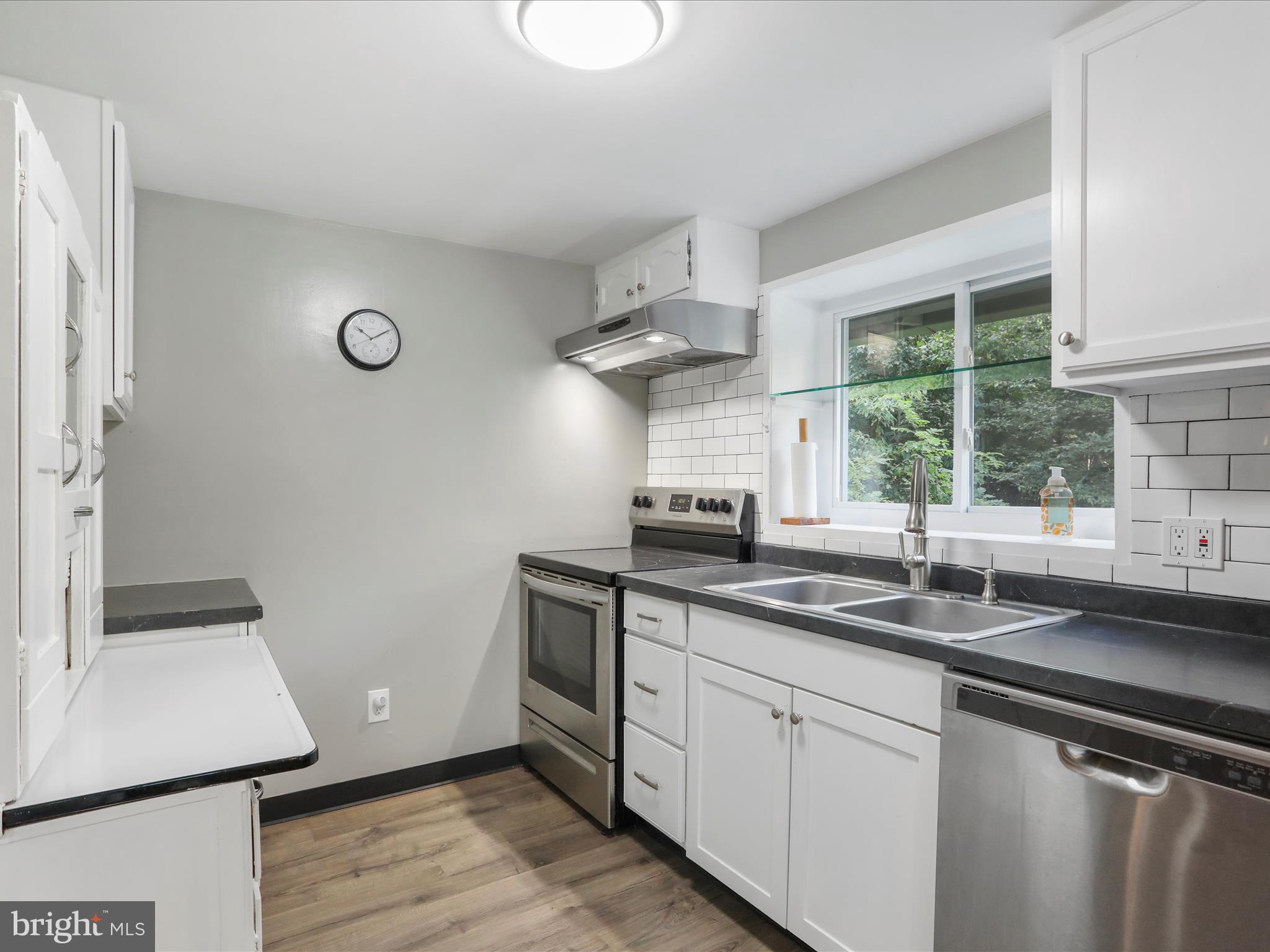 GLENWOOD FOREST - Residential