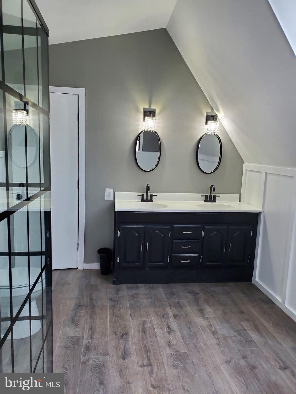 GLENWOOD FOREST - Residential