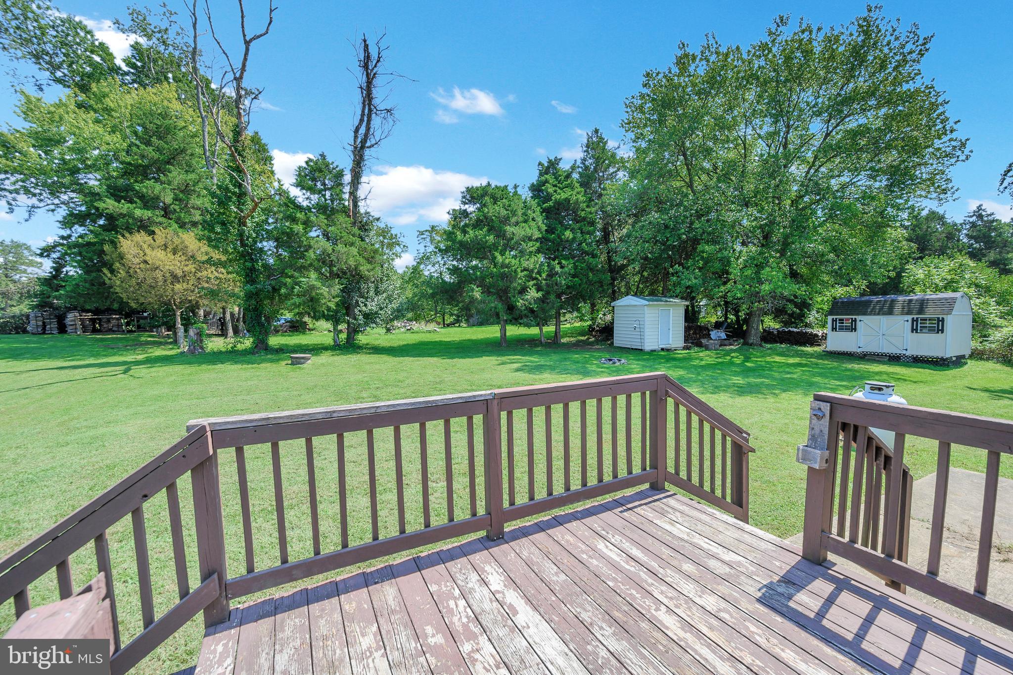 HOLLY CORNER - Residential