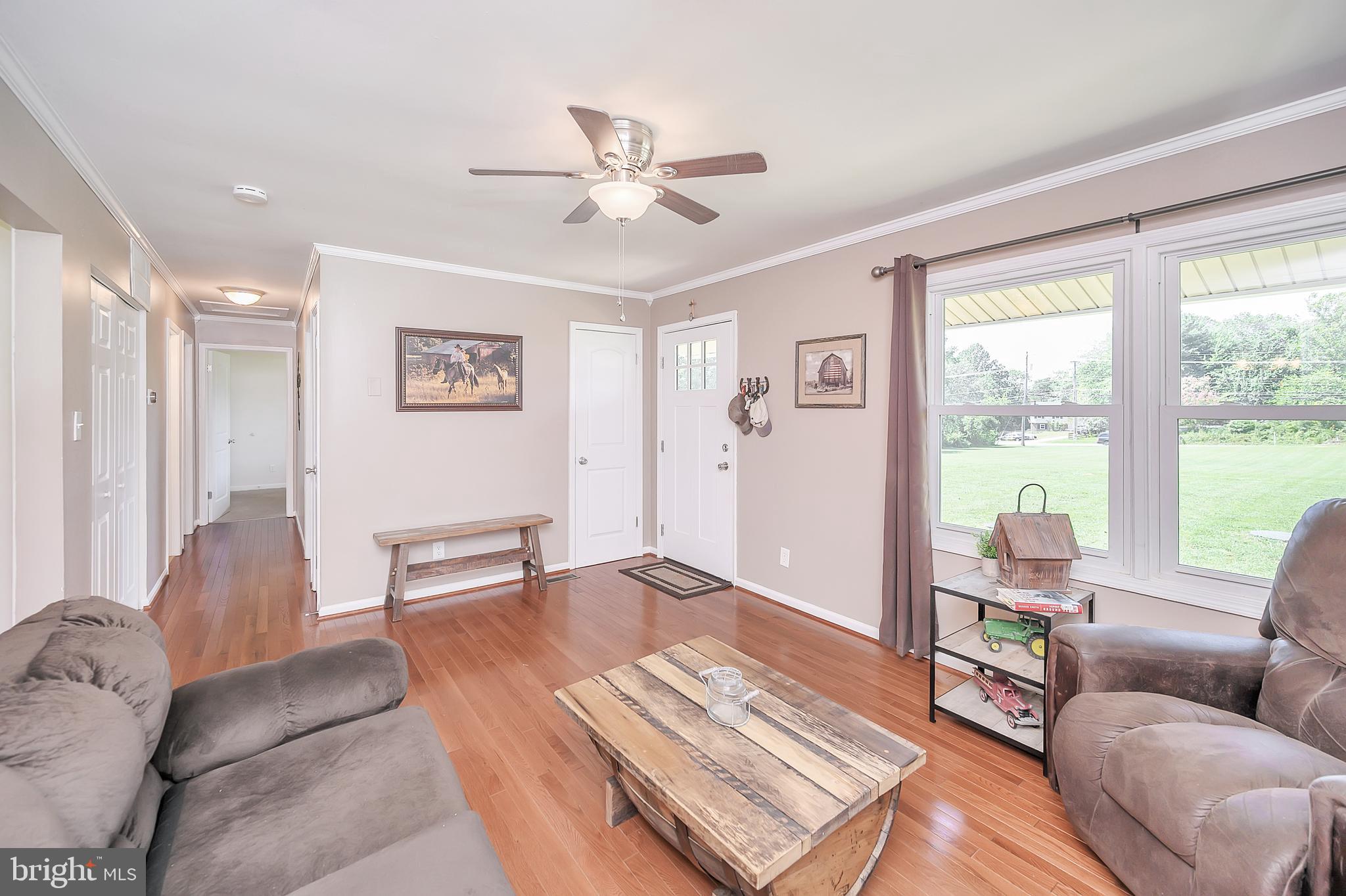 HOLLY CORNER - Residential