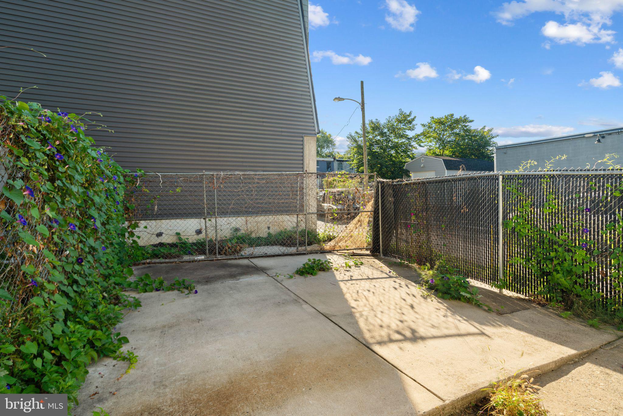 ALLEGHENY WEST - Residential