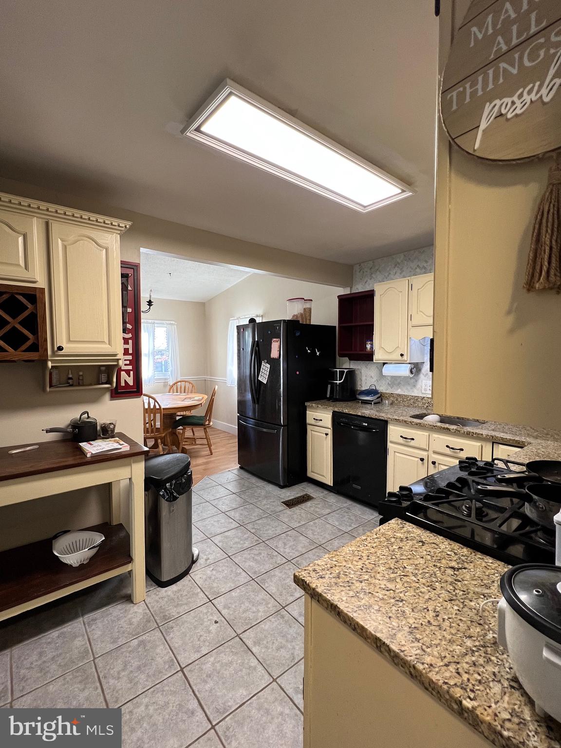 LOGAN VILLAGE - Residential