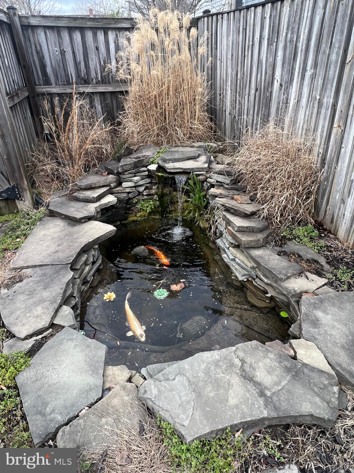 LOGAN VILLAGE - Residential