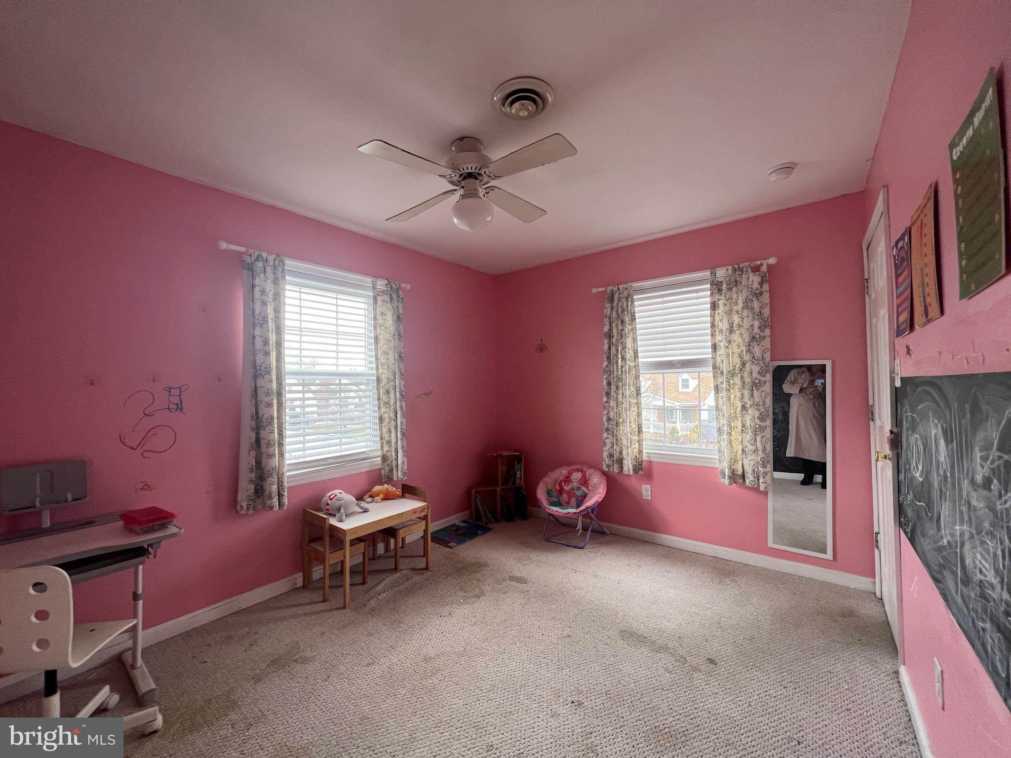 LOGAN VILLAGE - Residential