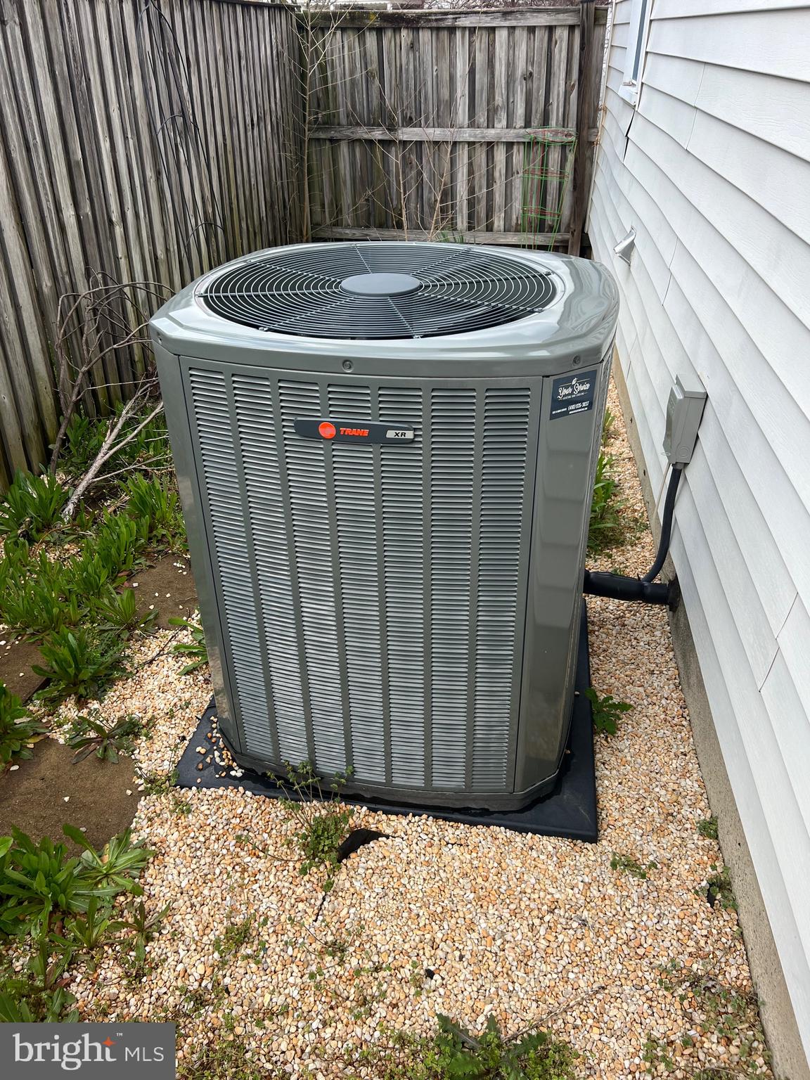 LOGAN VILLAGE - Residential