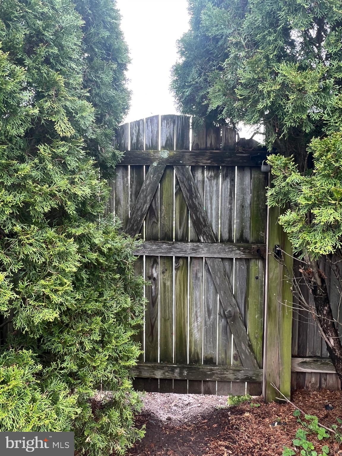 LOGAN VILLAGE - Residential