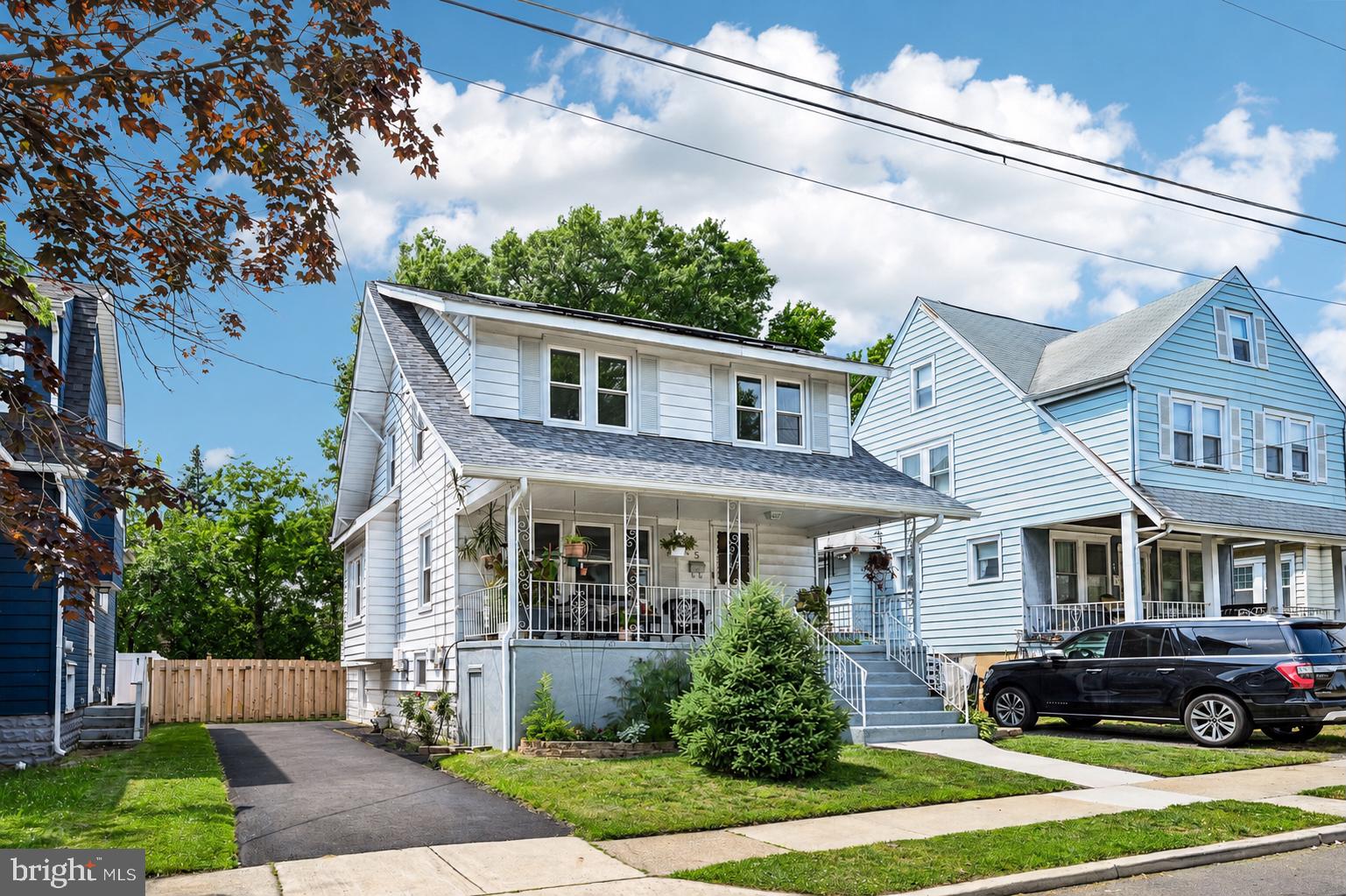 5 OGDEN AVENUE