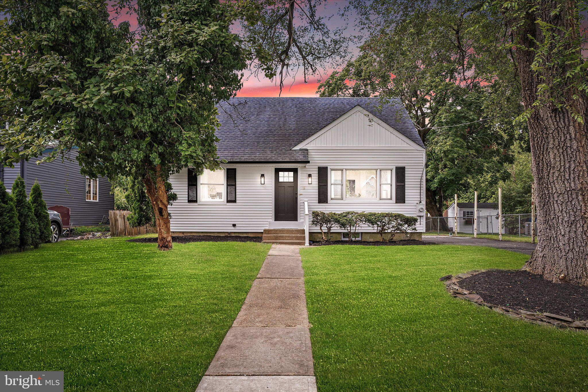 35 WALDRON ROAD