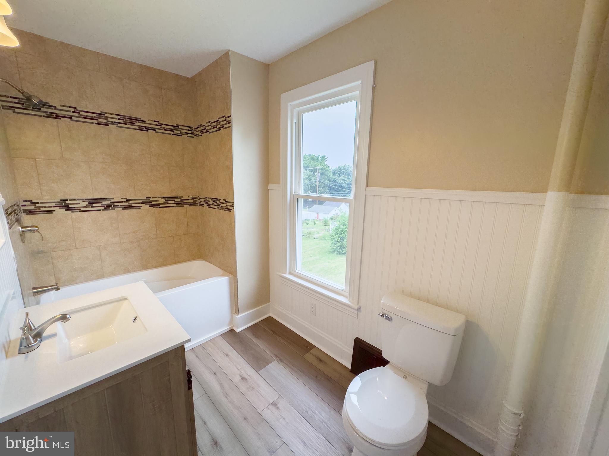 MT WOLF - Residential