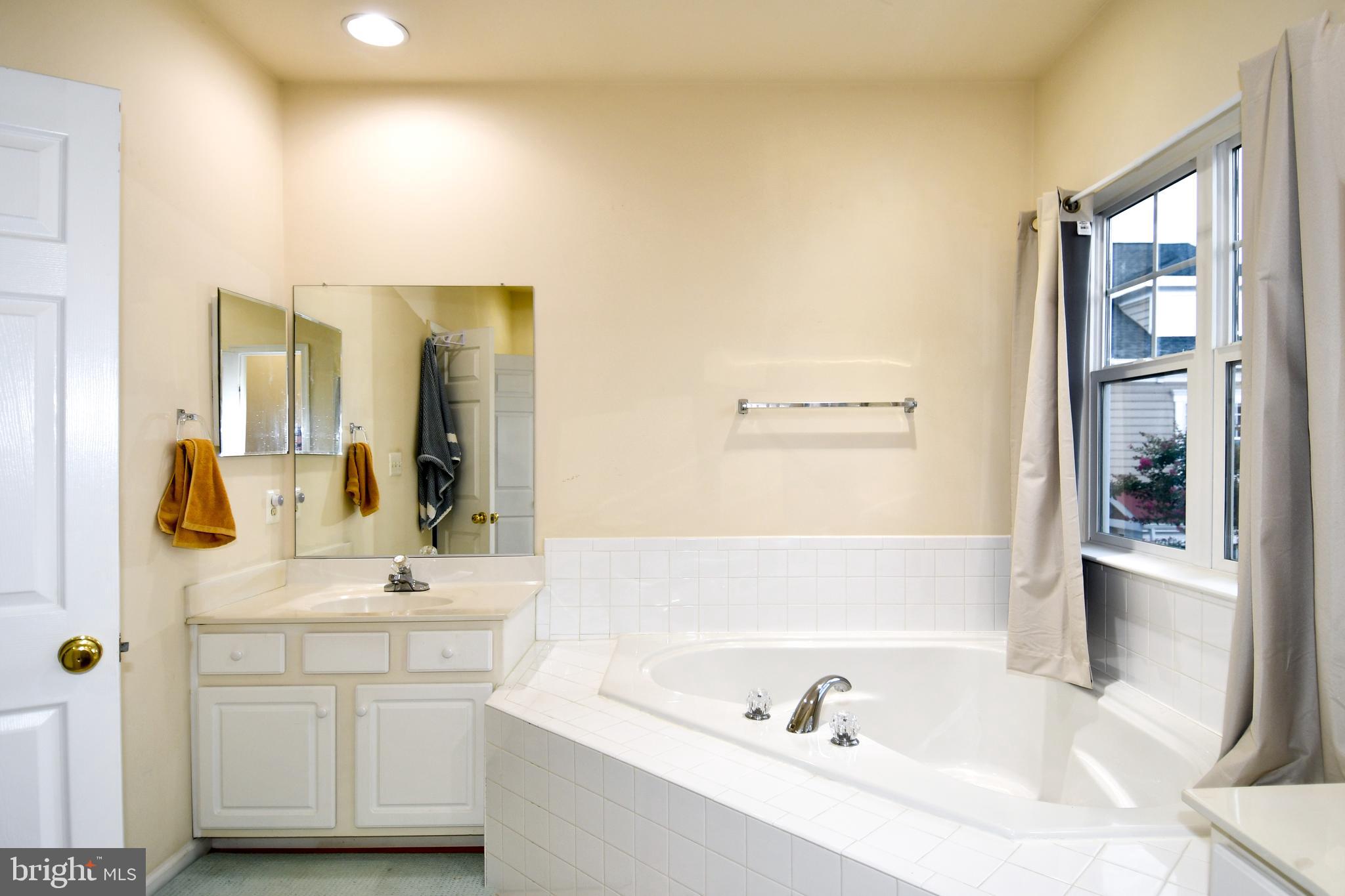 BRAEMAR - Residential Lease