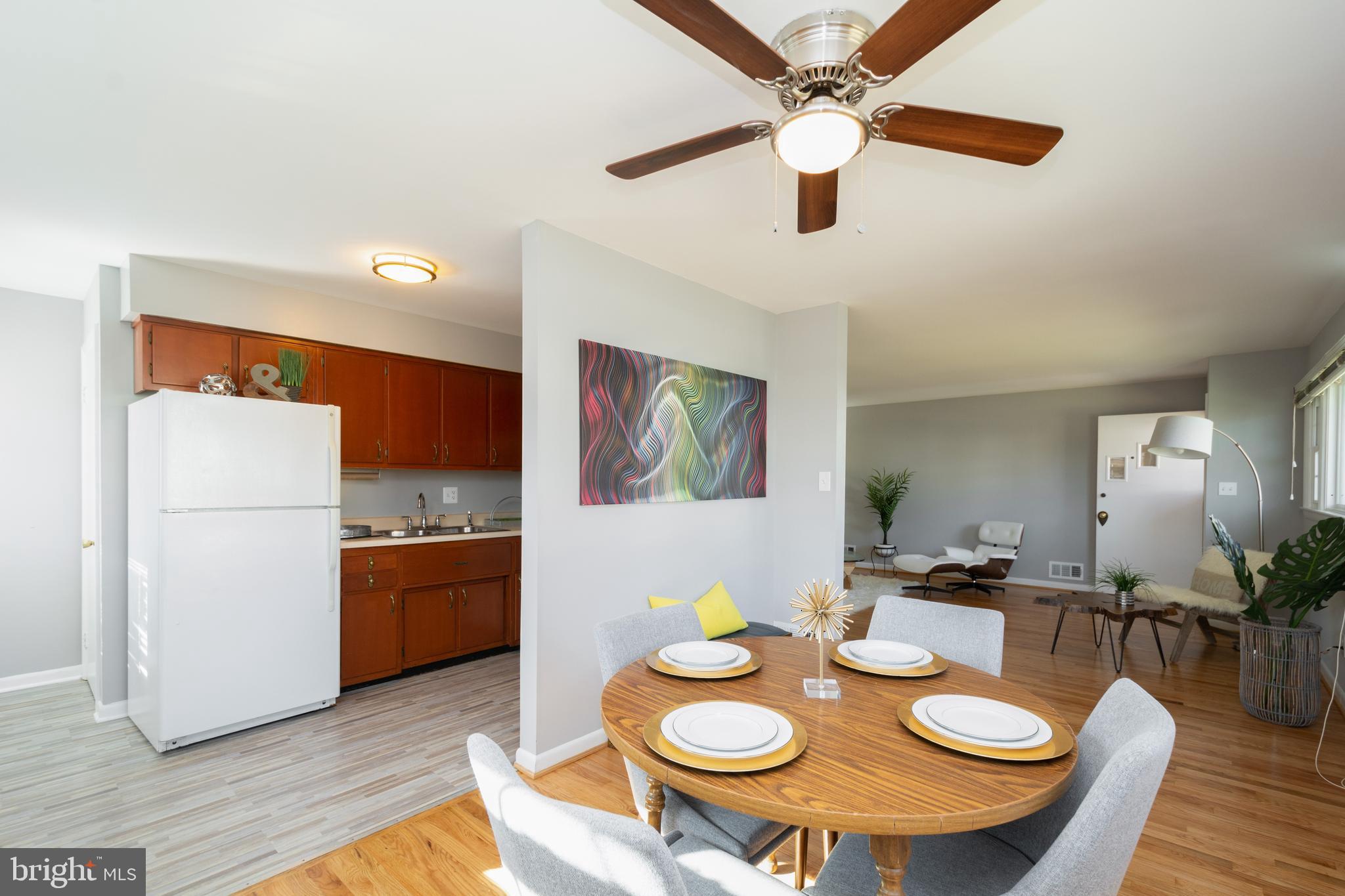 HALLS HILL - Residential