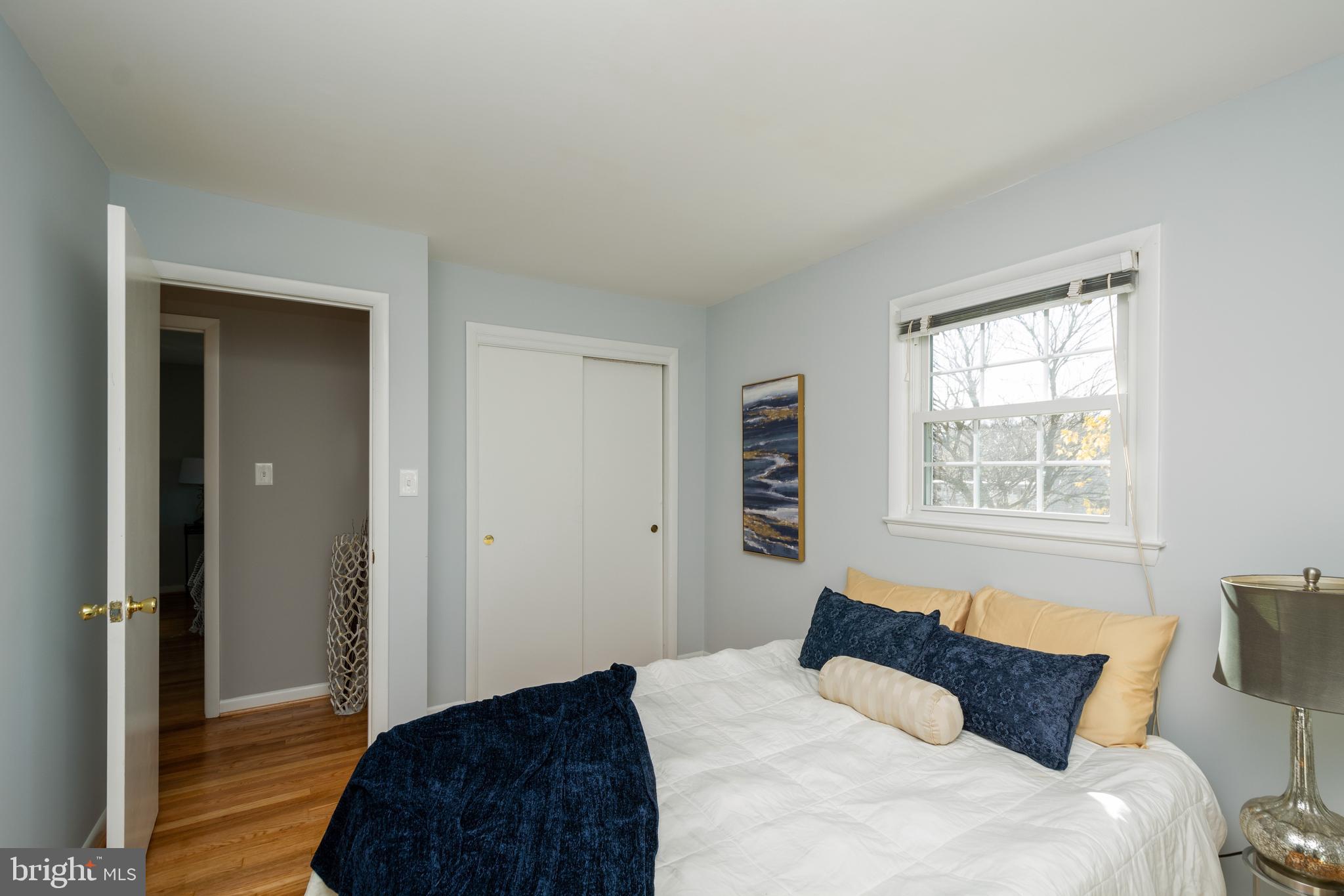 HALLS HILL - Residential