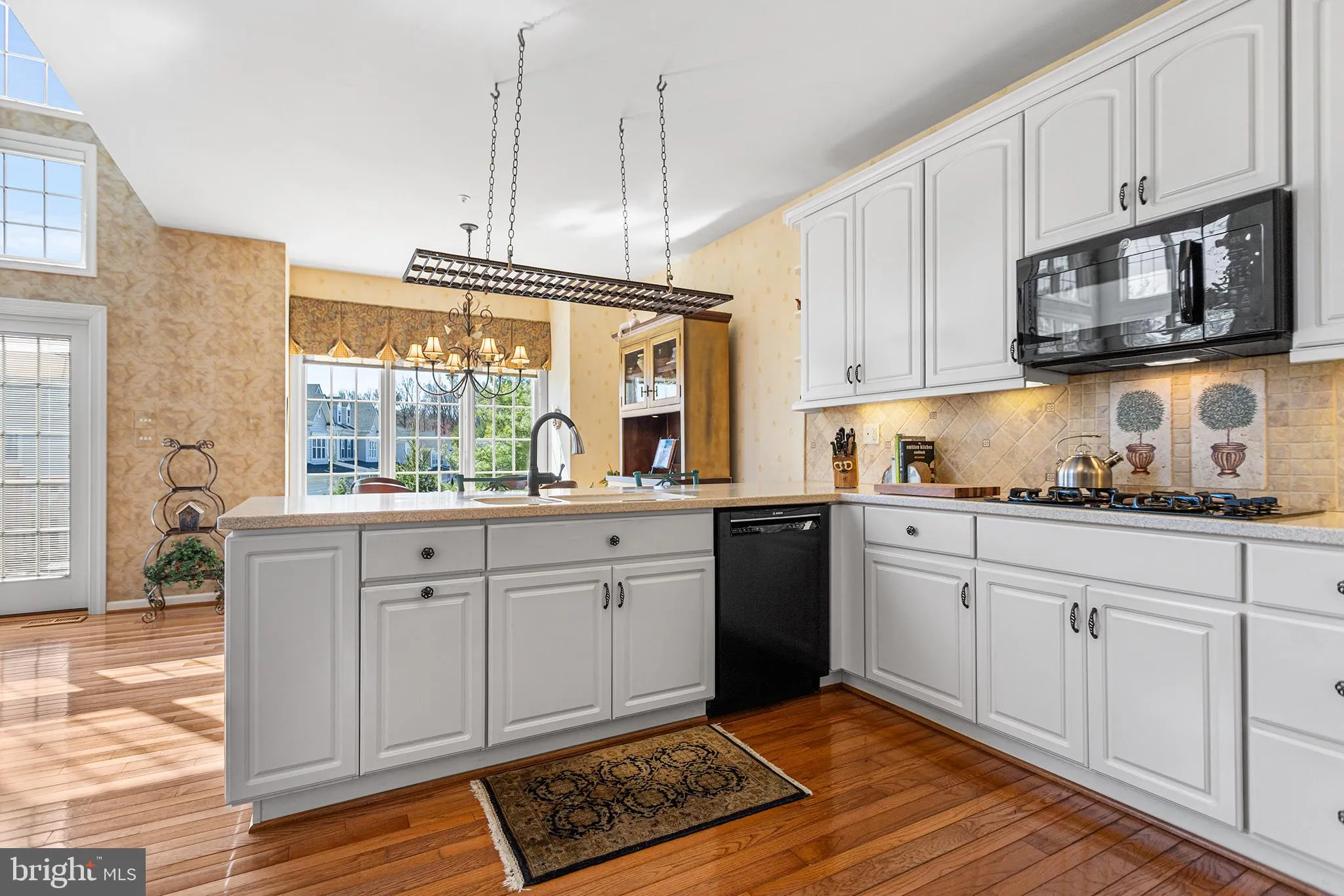 Newtown Square, Pennsylvania 19073, United States, 4 Bedrooms Bedrooms, ,4 BathroomsBathrooms,Residential,Pending,101518