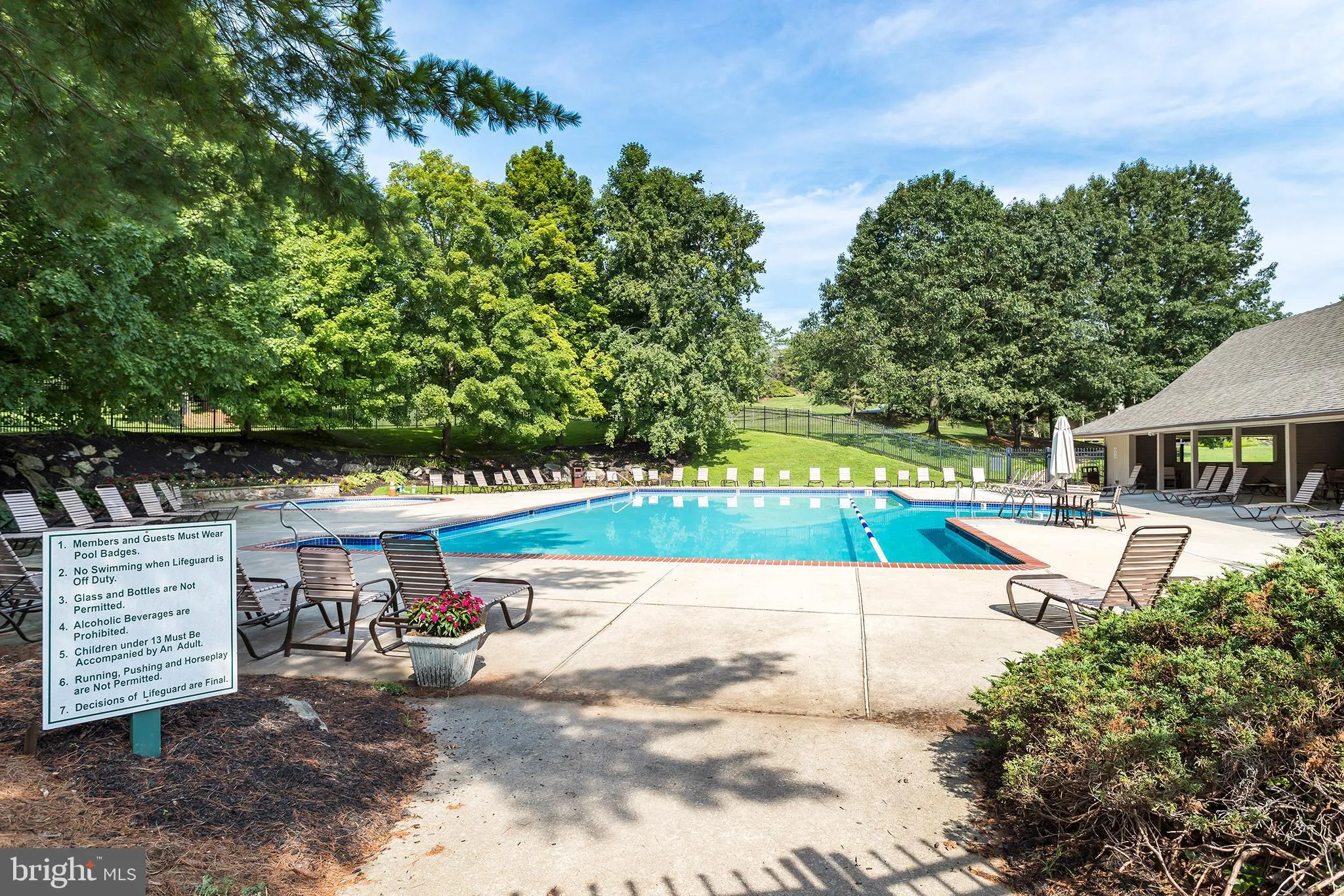 Newtown Square, Pennsylvania 19073, United States, 4 Bedrooms Bedrooms, ,4 BathroomsBathrooms,Residential,Pending,101518