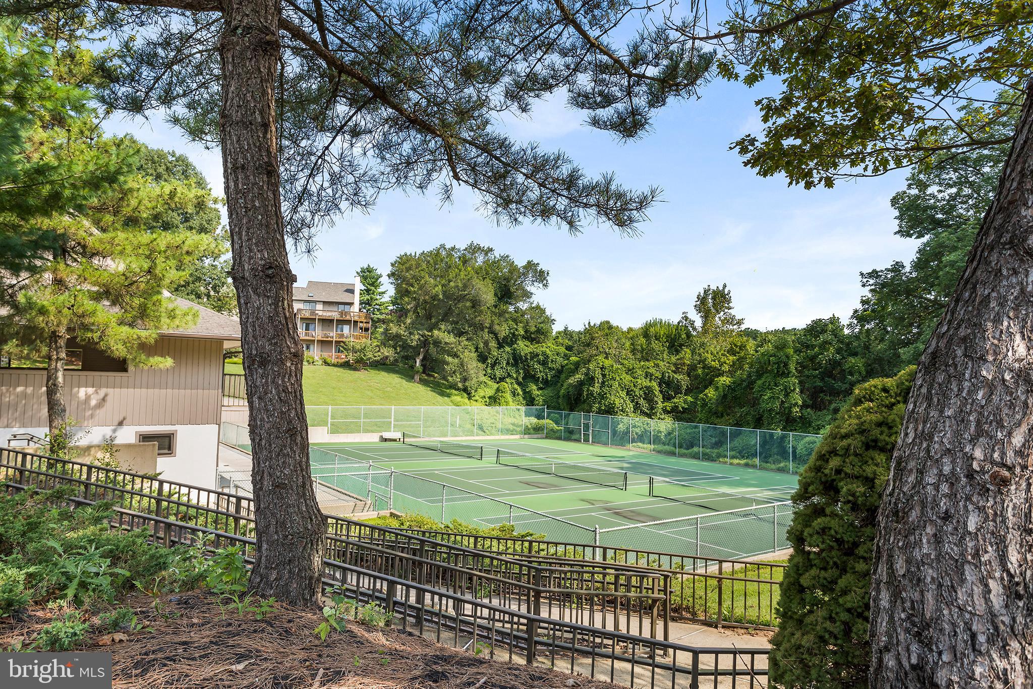 SPRINGTON WOODS - Residential