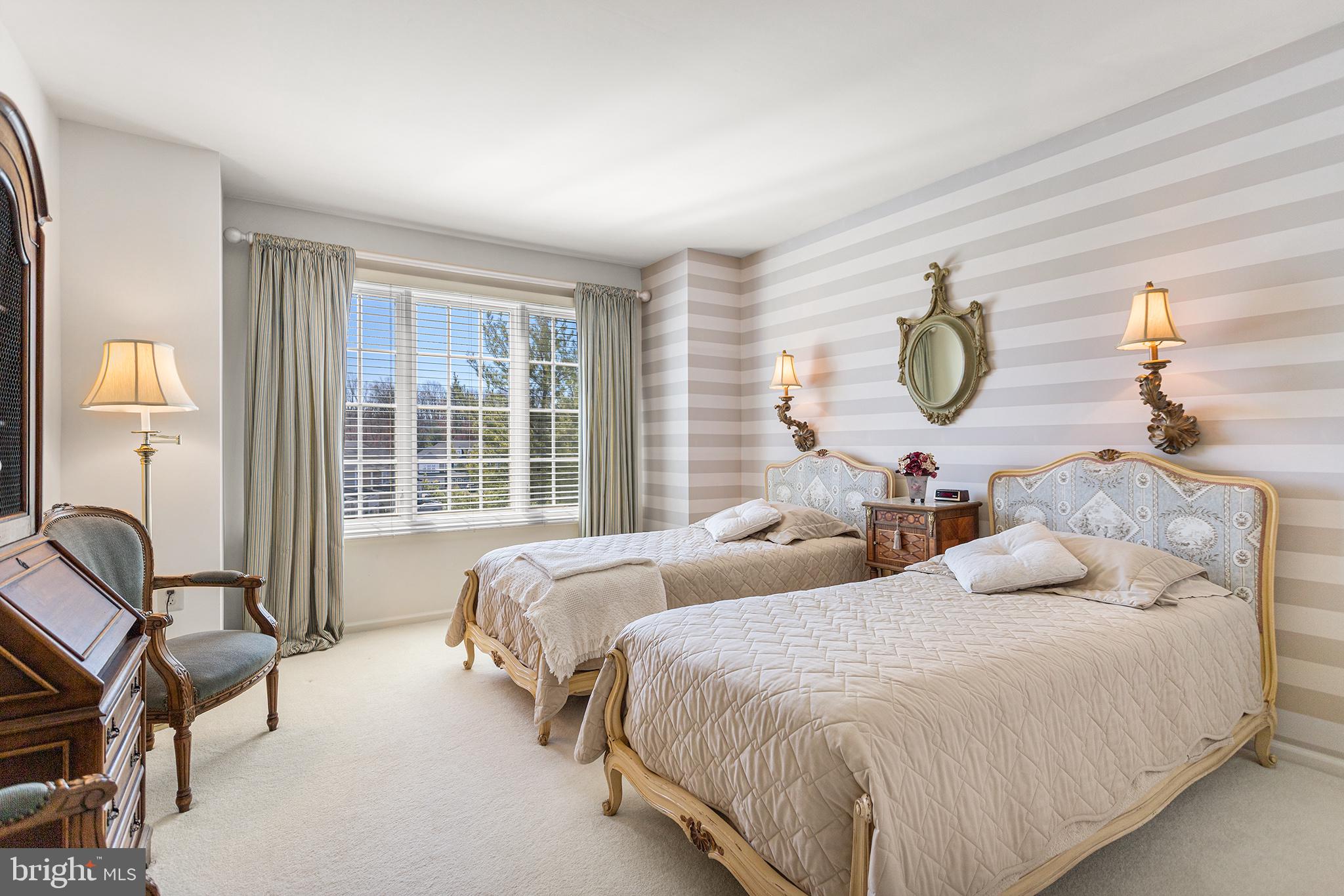 SPRINGTON WOODS - Residential