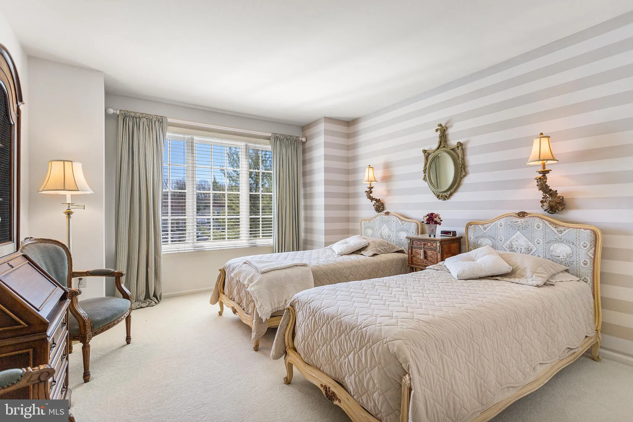 Newtown Square, Pennsylvania 19073, United States, 4 Bedrooms Bedrooms, ,4 BathroomsBathrooms,Residential,Pending,101518