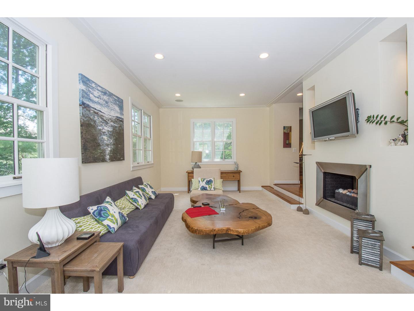 LAFAYETTE HILL - Residential