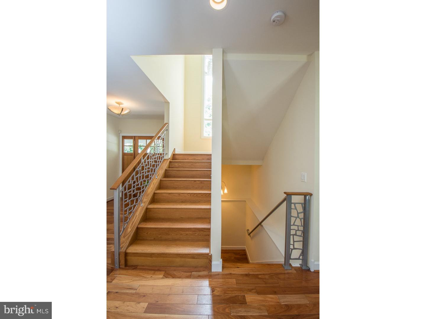 LAFAYETTE HILL - Residential