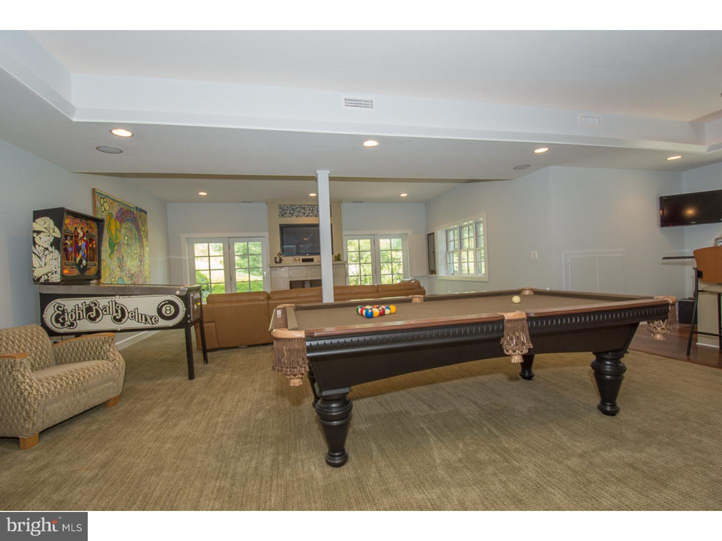 LAFAYETTE HILL - Residential