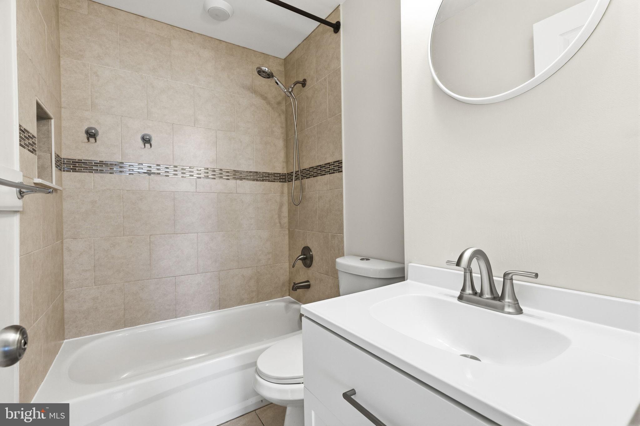 WATER GATE - Residential