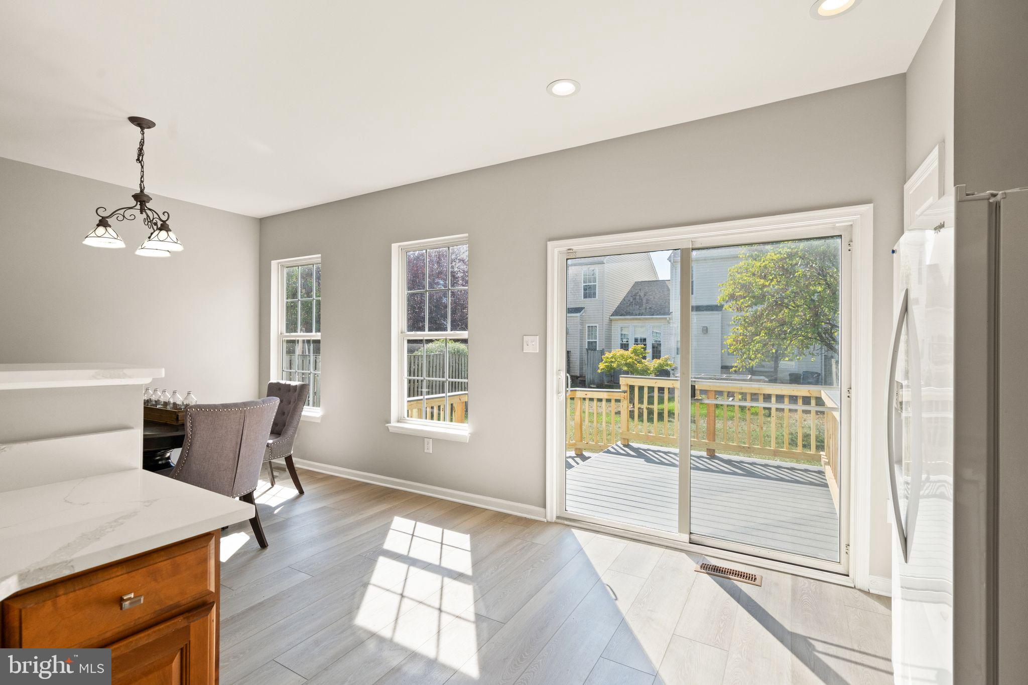 ASHBURN VILLAGE - Residential