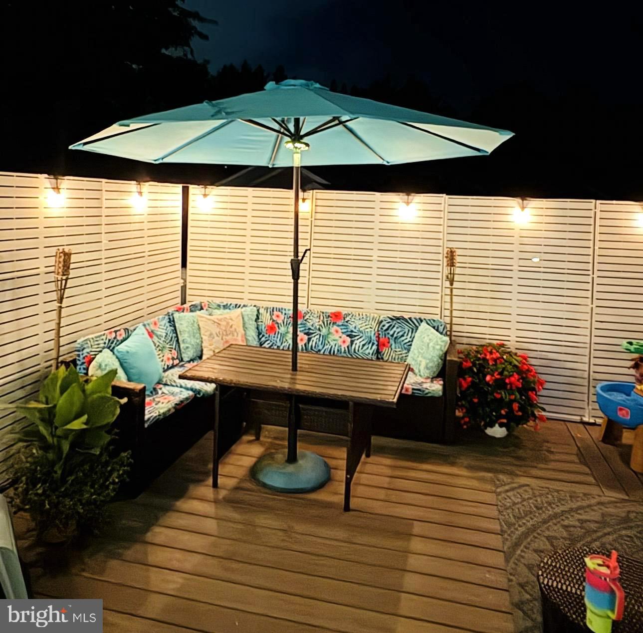 HAMILTON RESERVE - Residential