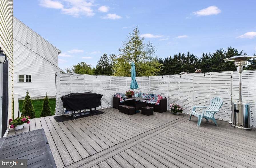 HAMILTON RESERVE - Residential