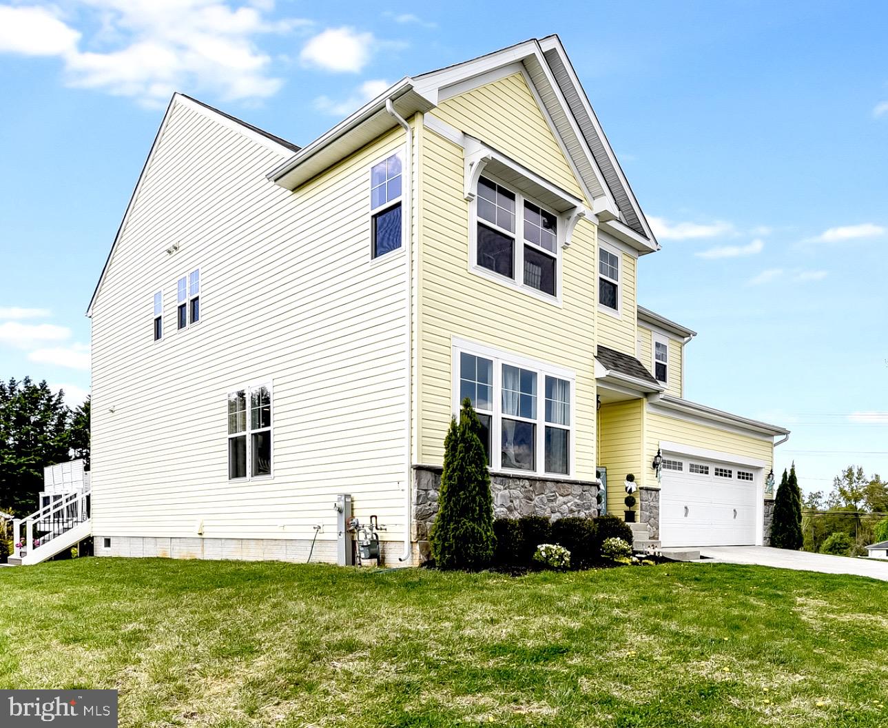 HAMILTON RESERVE - Residential