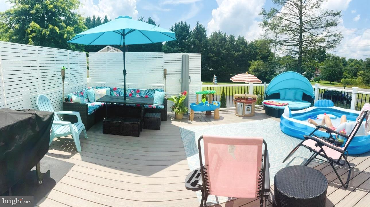 HAMILTON RESERVE - Residential