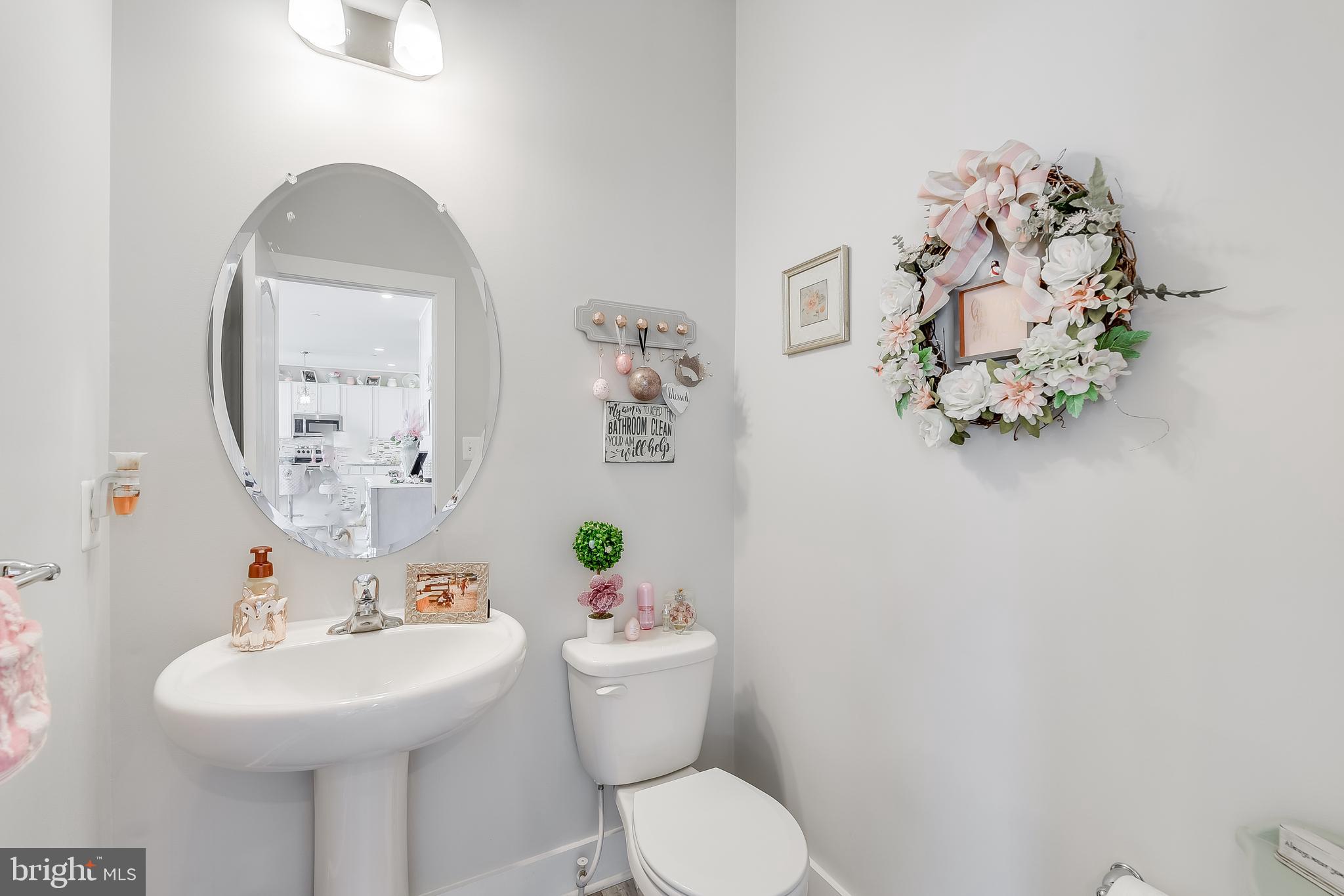 HAMILTON RESERVE - Residential