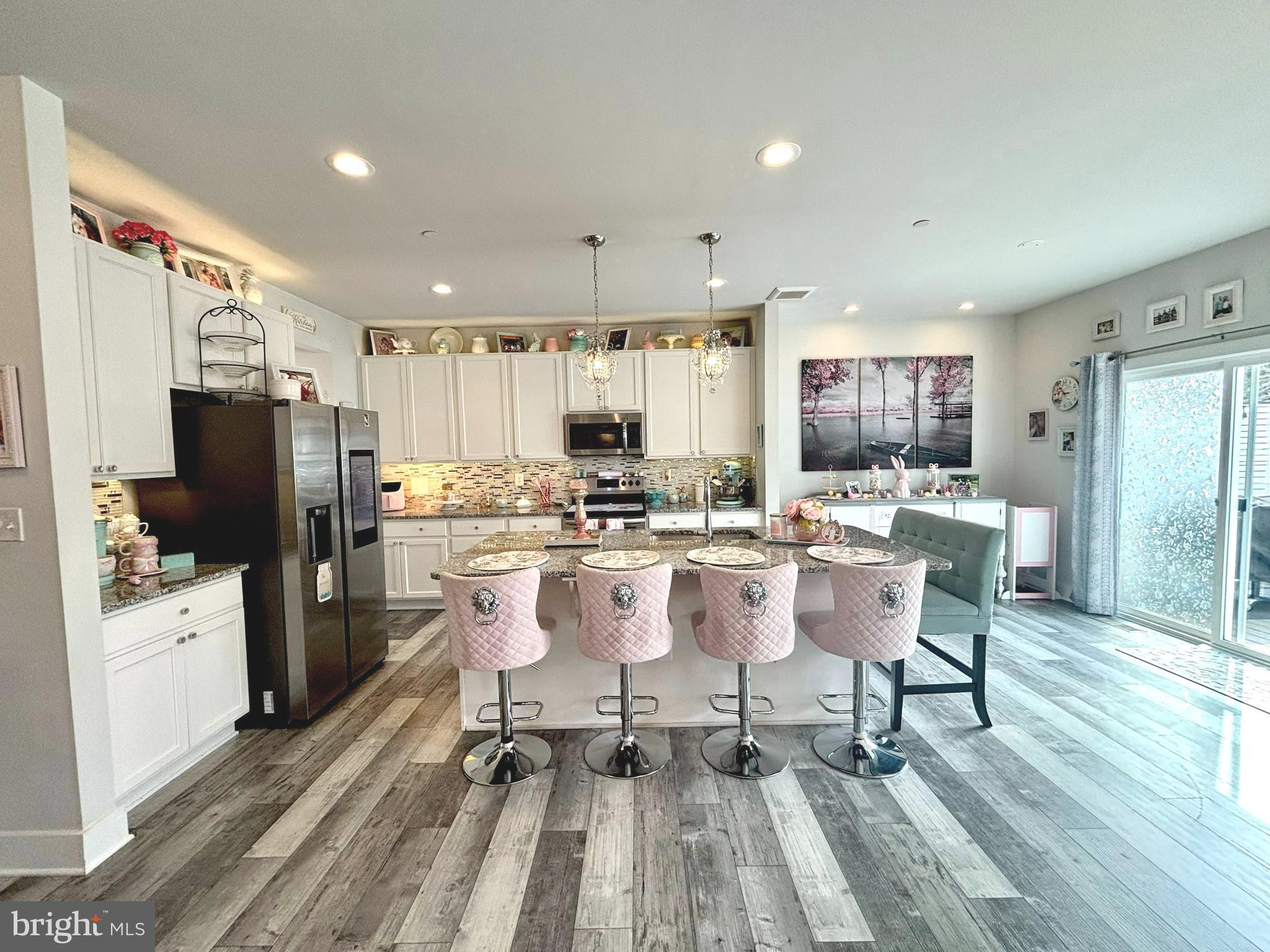 HAMILTON RESERVE - Residential