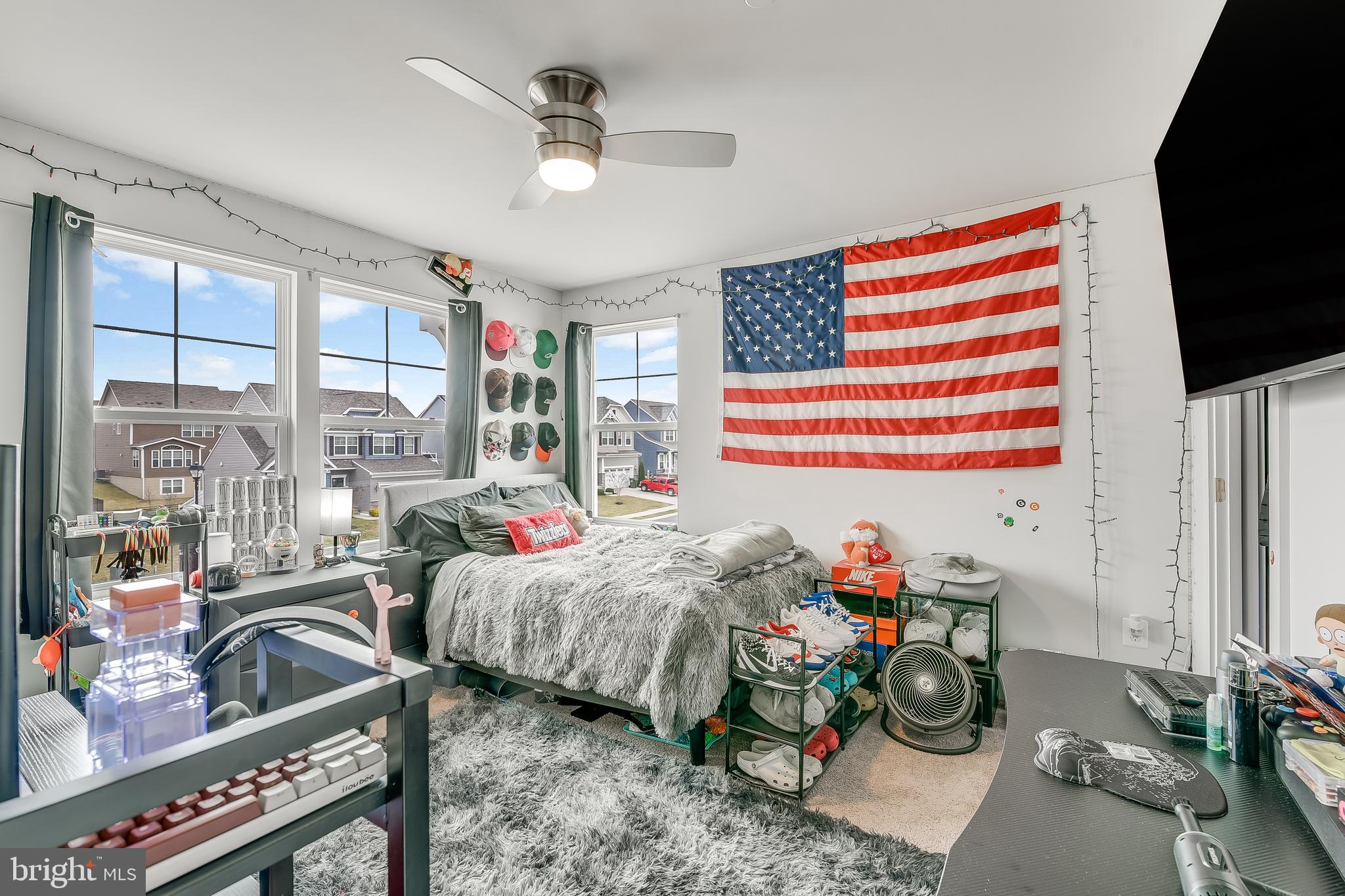 HAMILTON RESERVE - Residential