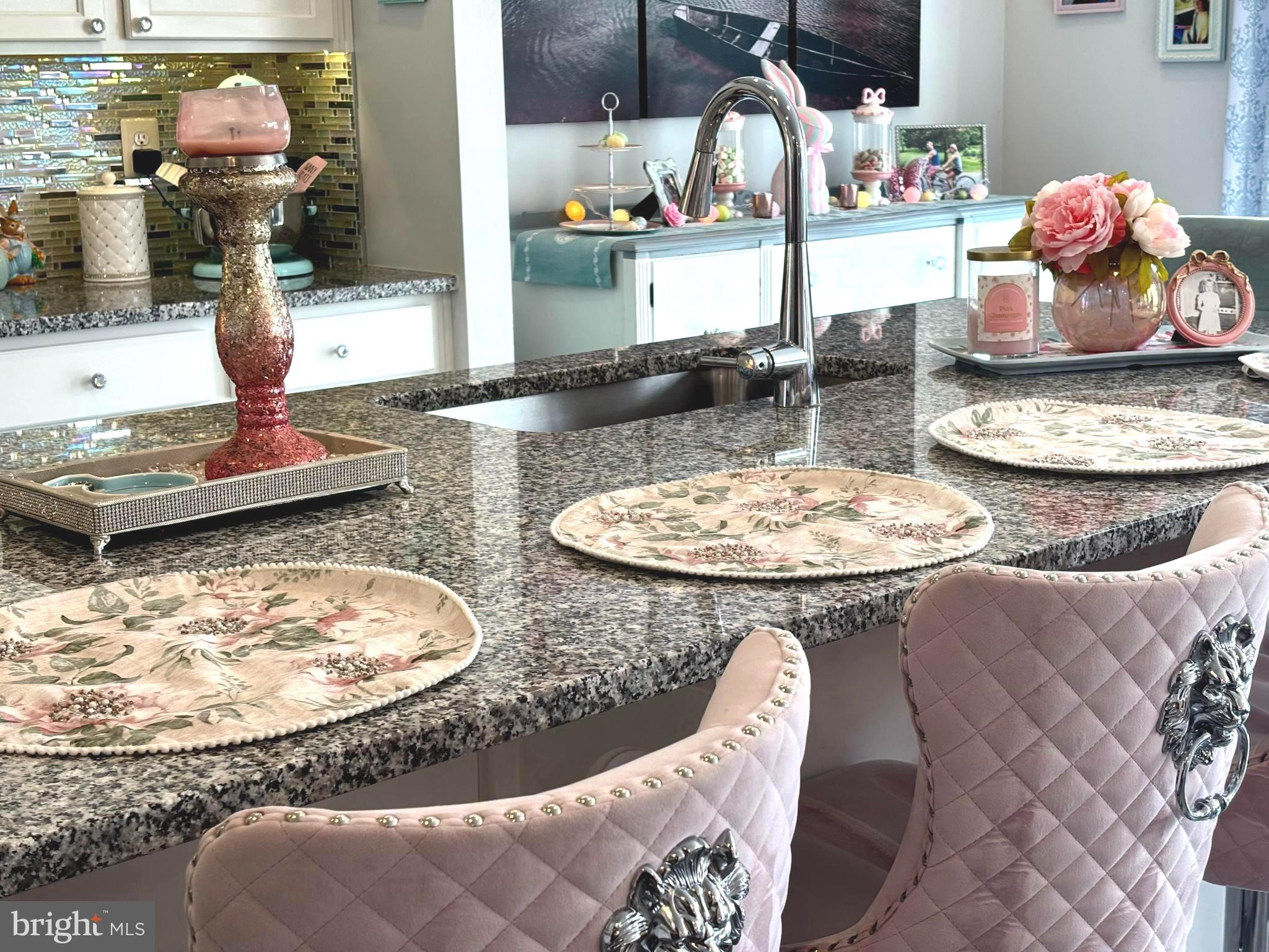 HAMILTON RESERVE - Residential