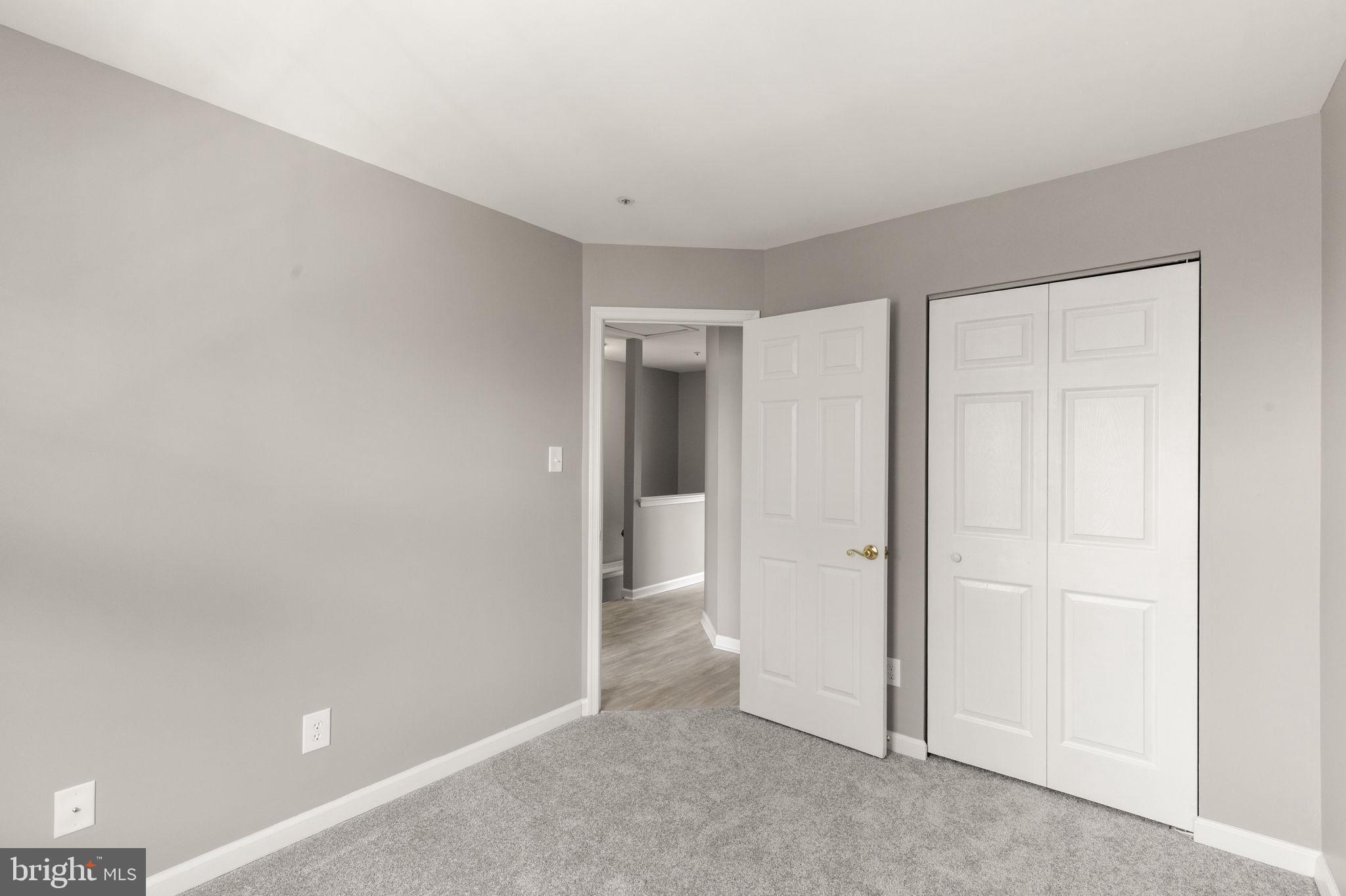 BRISTOL FOREST - Residential