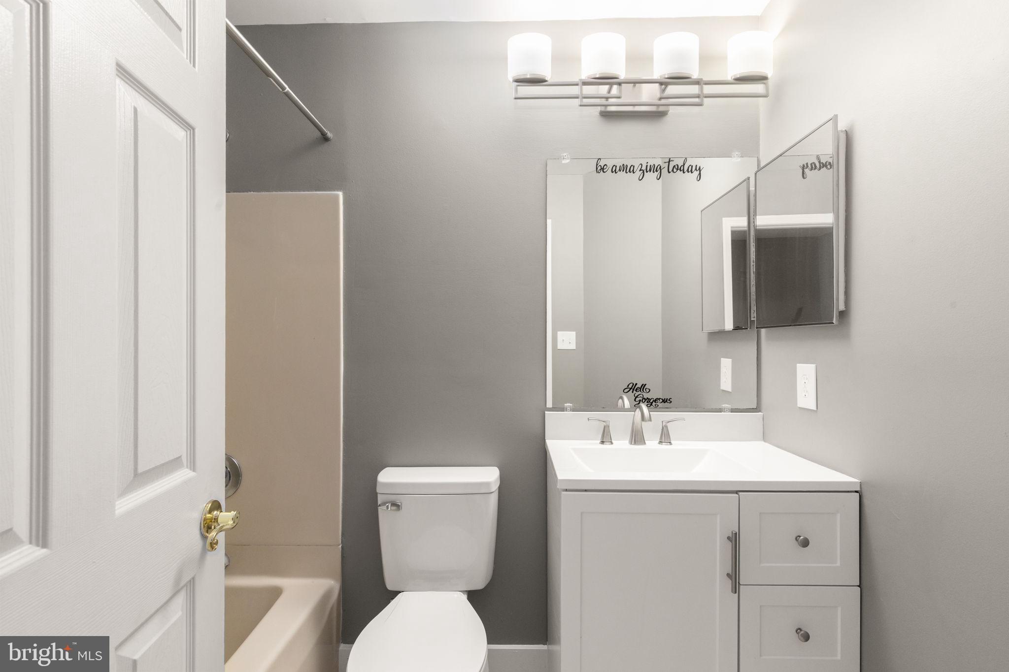 BRISTOL FOREST - Residential