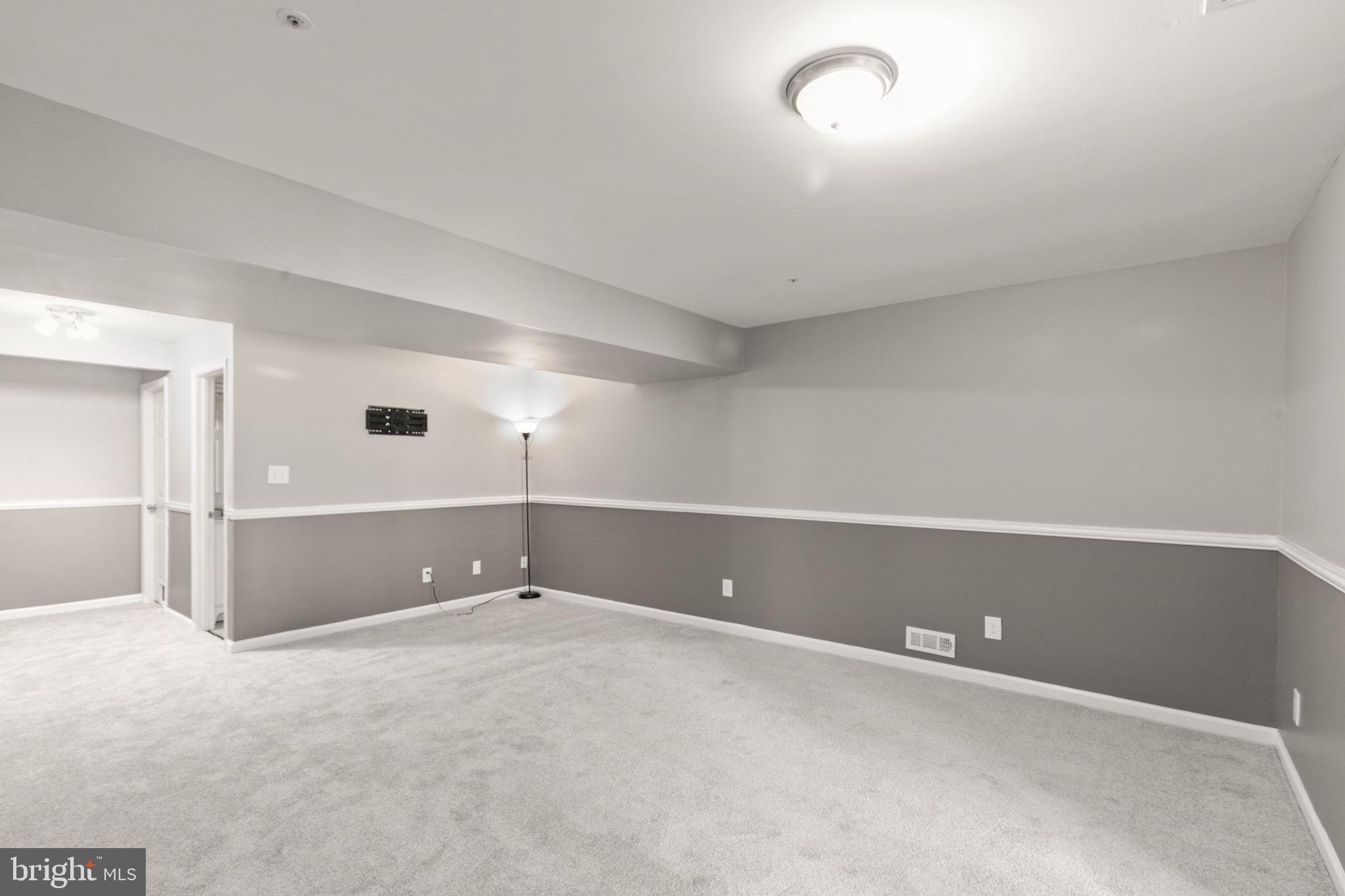 BRISTOL FOREST - Residential