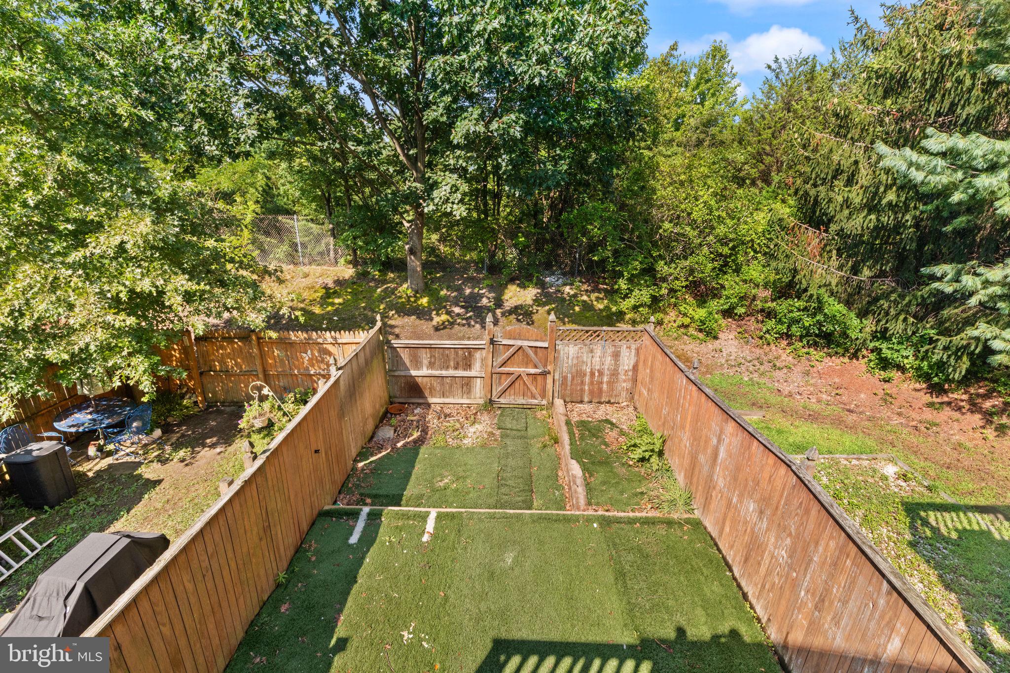 BRISTOL FOREST - Residential