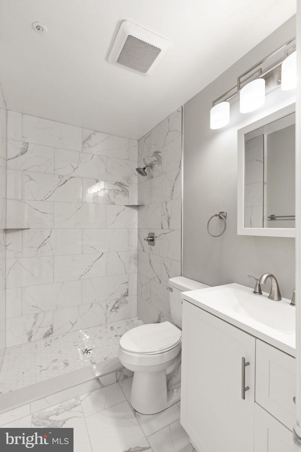 BRISTOL FOREST - Residential