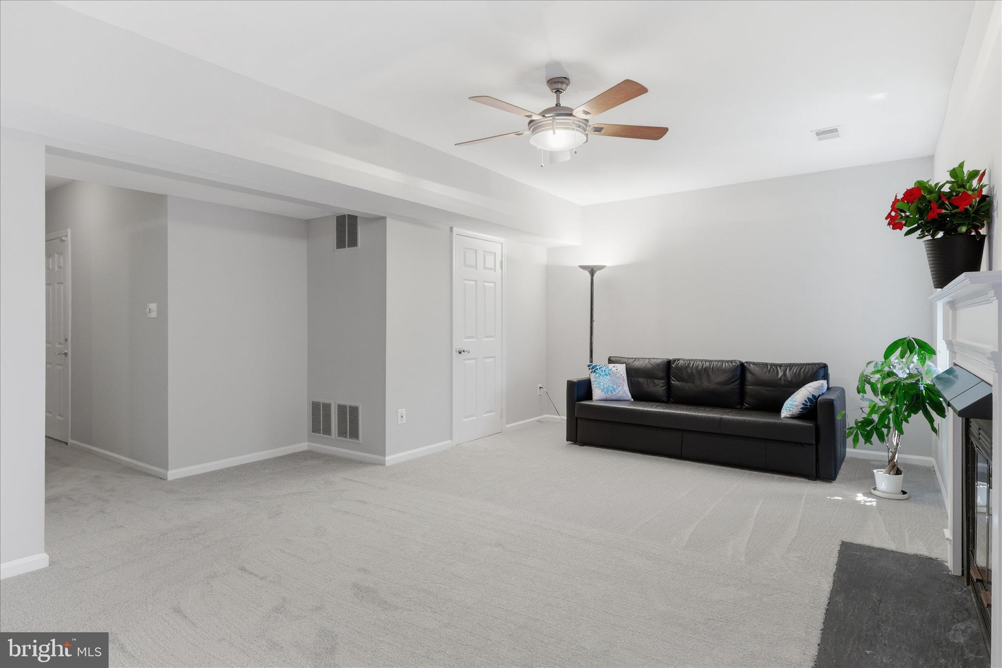 FOX CREEK - Residential