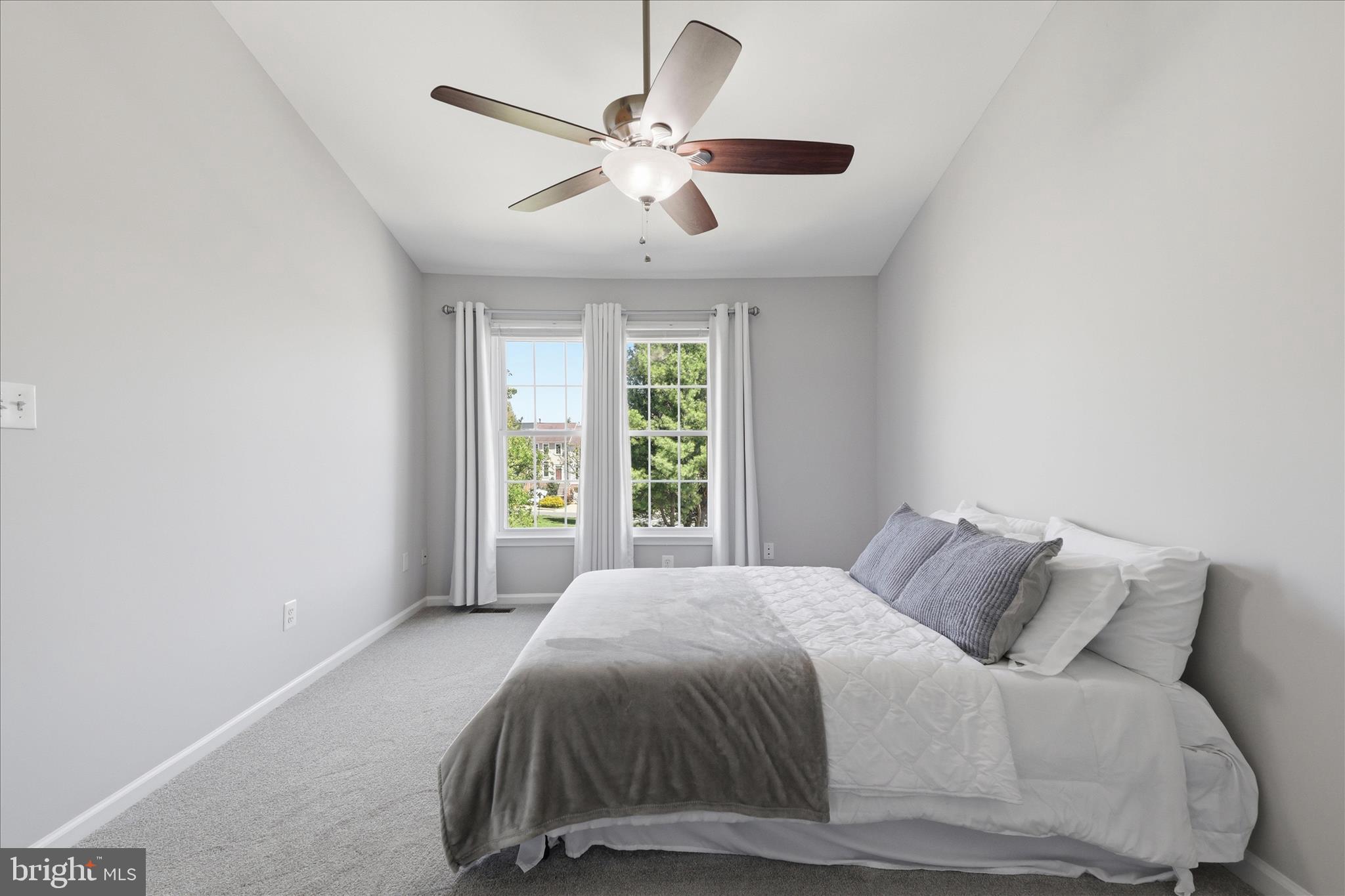 FOX CREEK - Residential